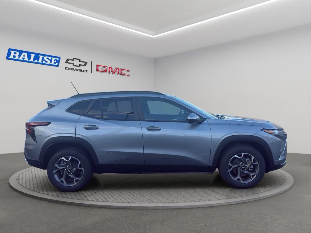 New 2026 Chevrolet Trax LT w/ LT Convenience Package image 7