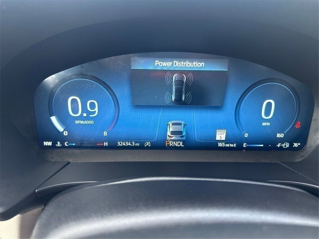 Used 2023 Ford Escape Platinum image 18