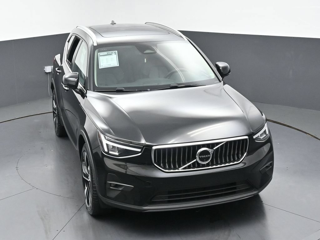 Used 2023 Volvo XC40 B5 Ultimate w/ Climate Package AWD/4WD image 40