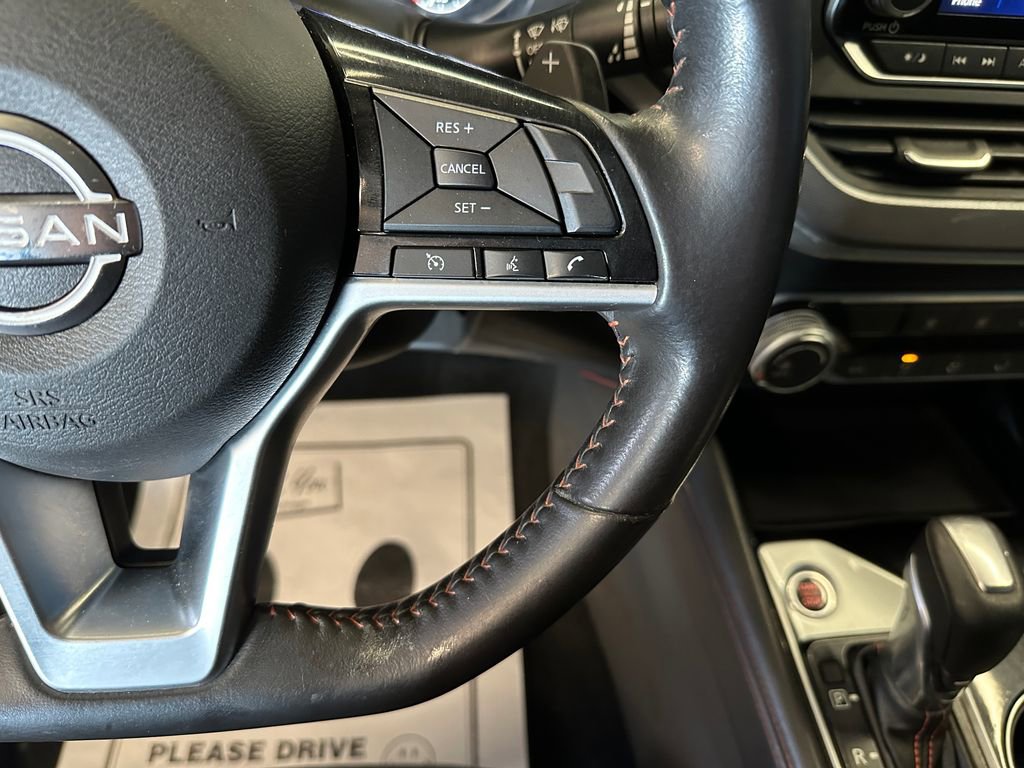 Used 2023 Nissan Altima 2.5 SR FWD image 11