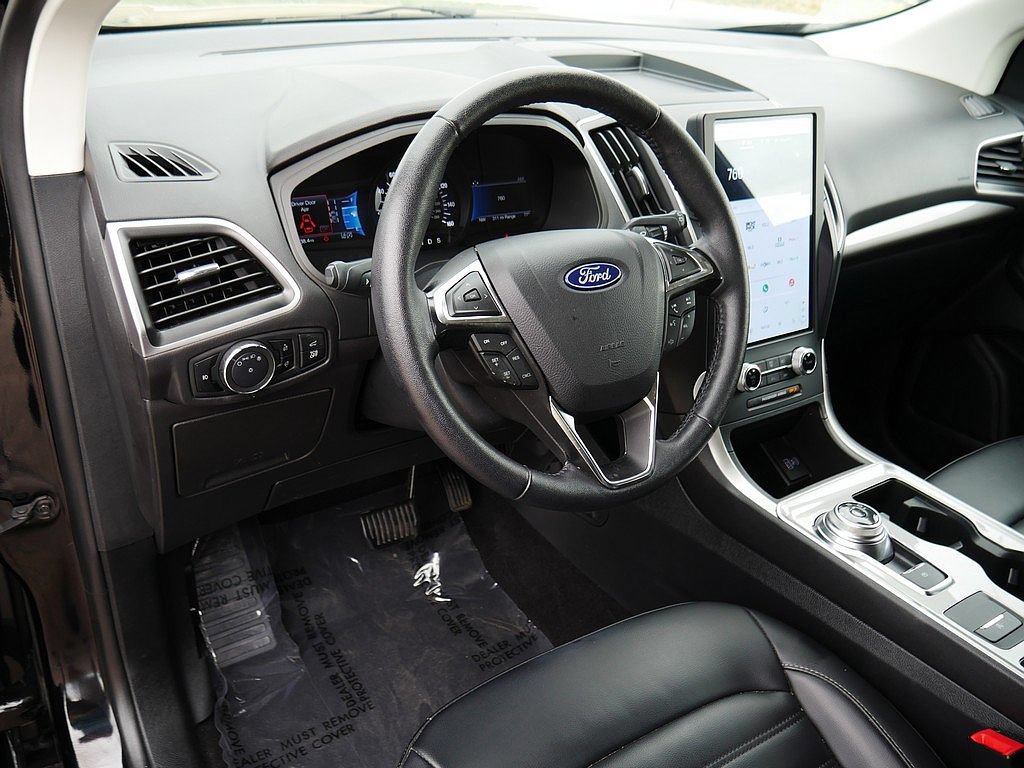 Used 2024 Ford Edge SEL w/ Convenience Package AWD/4WD image 12