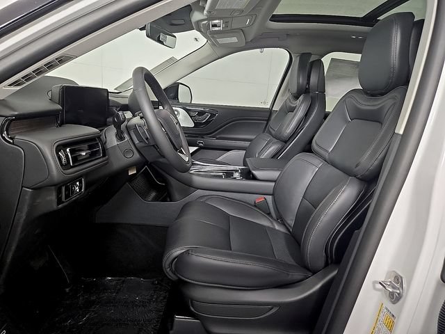 New 2026 Lincoln Aviator Reserve AWD/4WD image 13