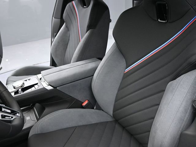 New 2026 BMW iX xDrive45 w/ M Sport Package image 16