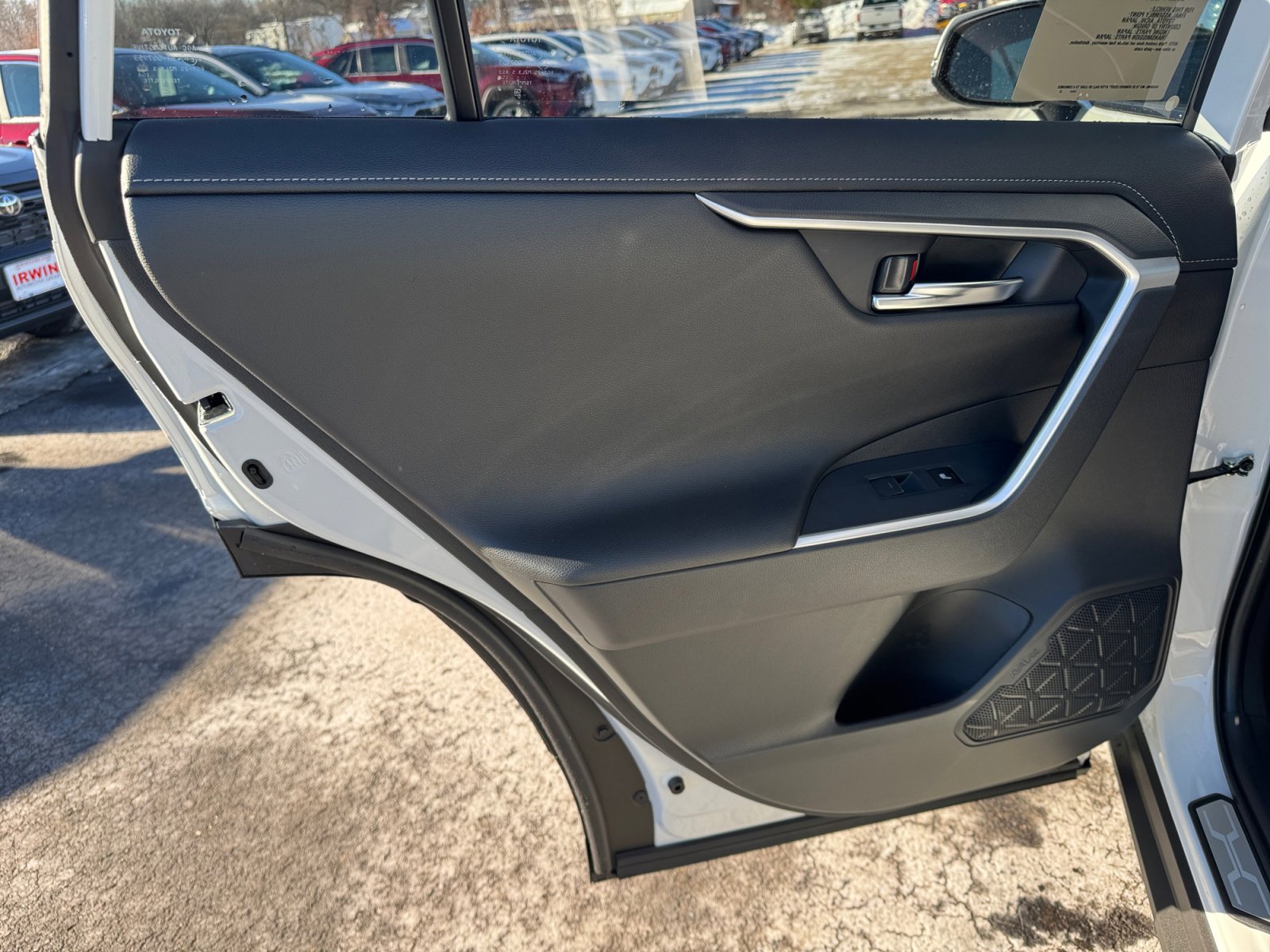 New 2025 Toyota RAV4 Limited image 25