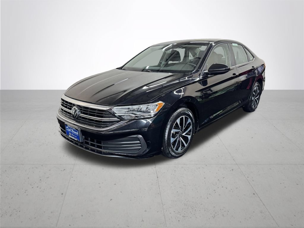 Used 2024 Volkswagen Jetta S FWD image 2