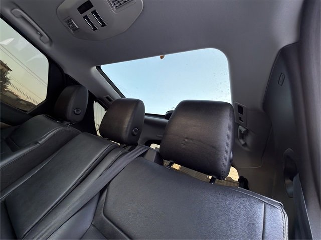 Used 2018 Land Rover Discovery HSE image 26