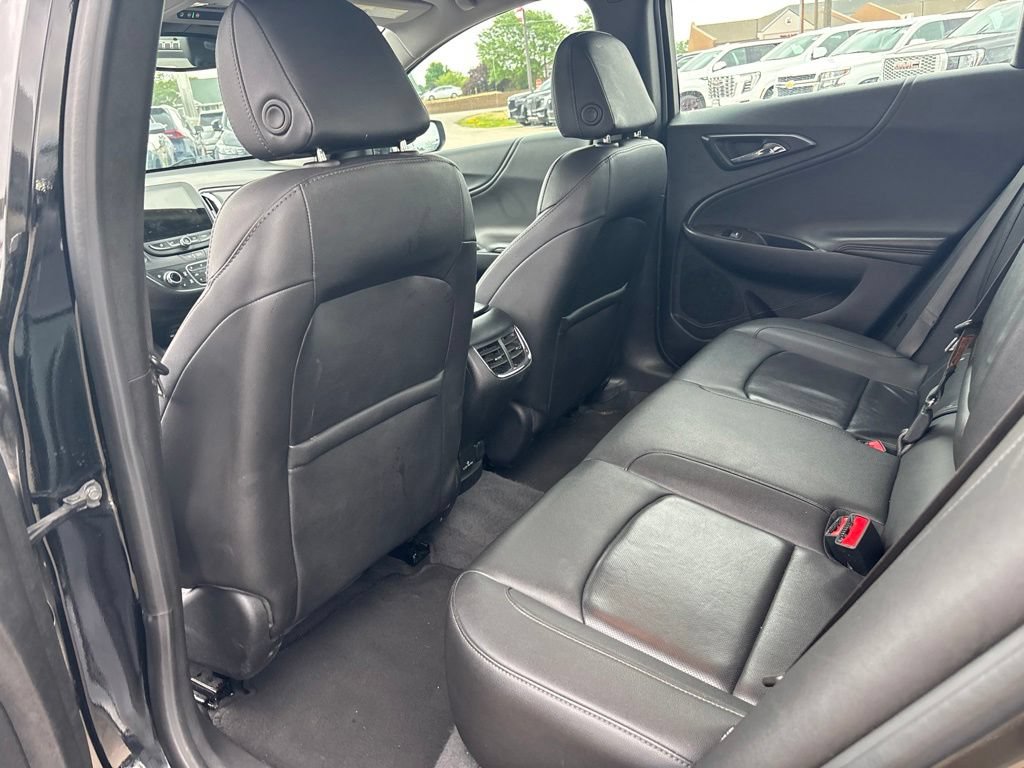 Used 2024 Chevrolet Malibu LT FWD image 15