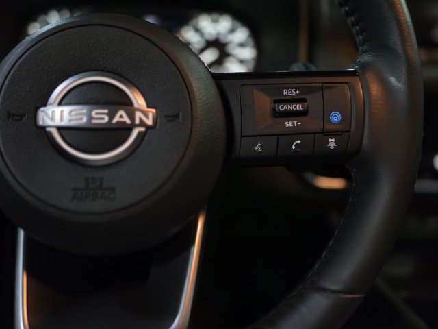 Used 2022 Nissan Rogue SV w/ SV Premium Package image 21