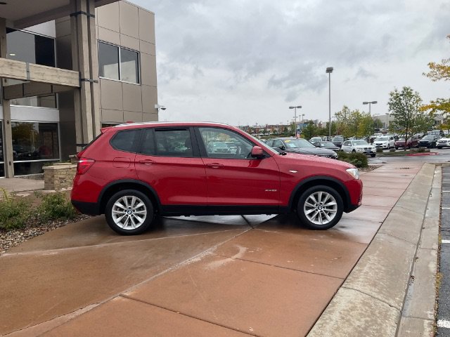Used 2017 BMW X3 xDrive28i AWD/4WD image 3