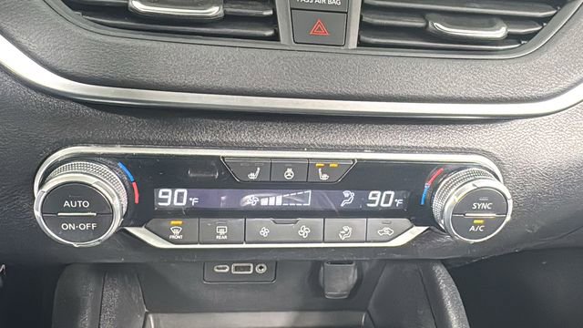 Used 2019 Nissan Altima 2.5 SV image 24