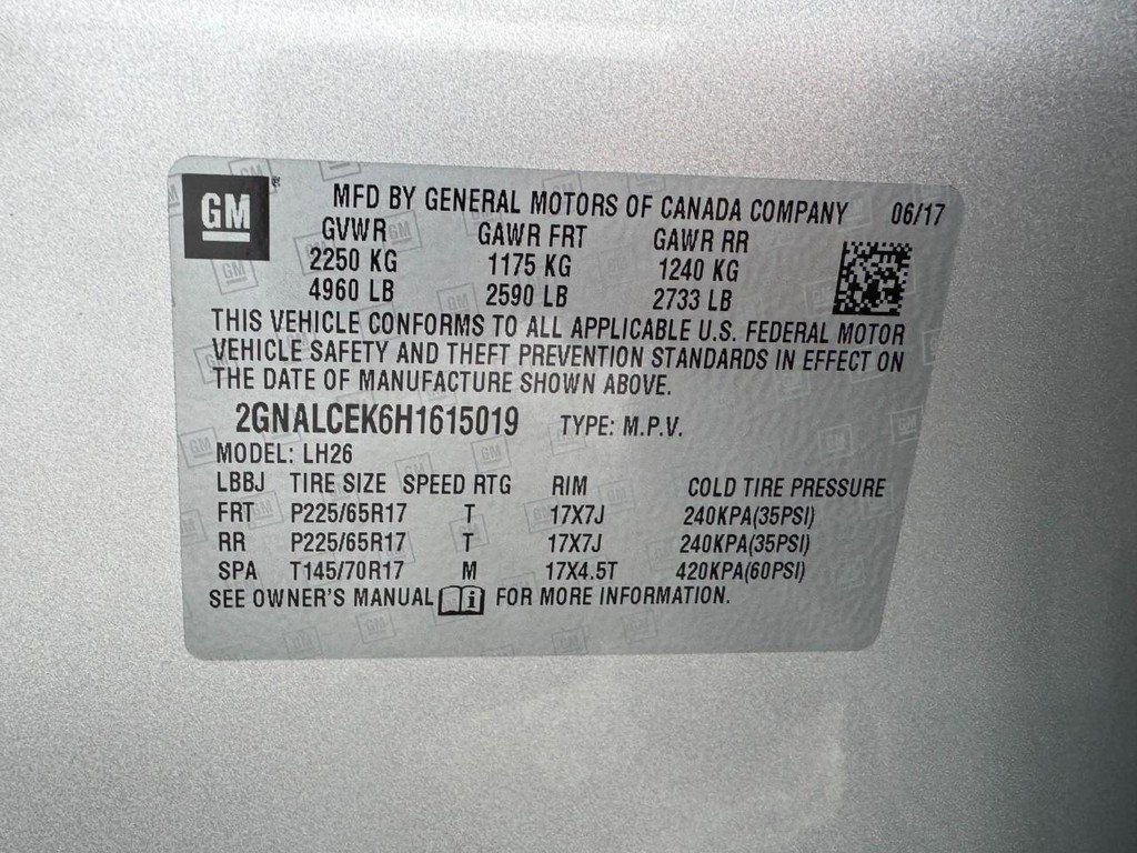 Used 2017 Chevrolet Equinox LT w/ Convenience Package image 23