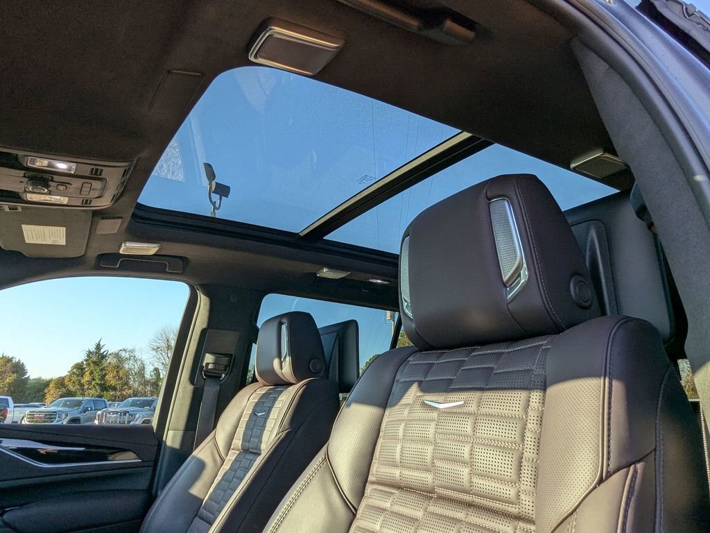 Certified 2024 Cadillac Escalade Premium Luxury Platinum image 14