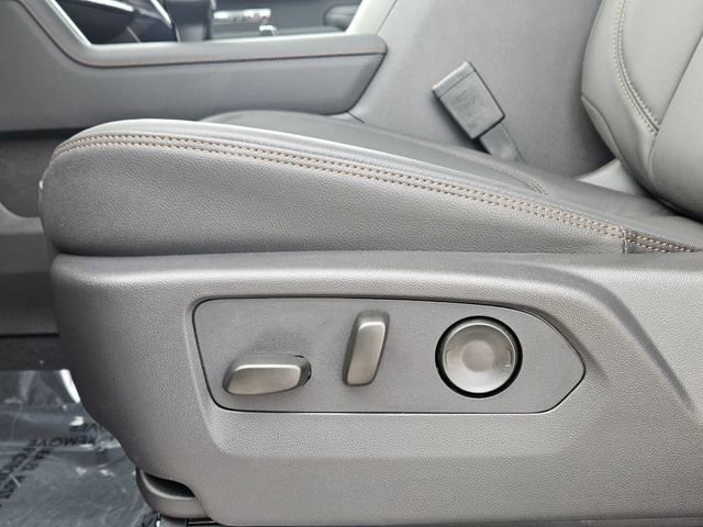 New 2026 GMC Sierra 1500 AT4 w/ AT4 Premium Package image 18