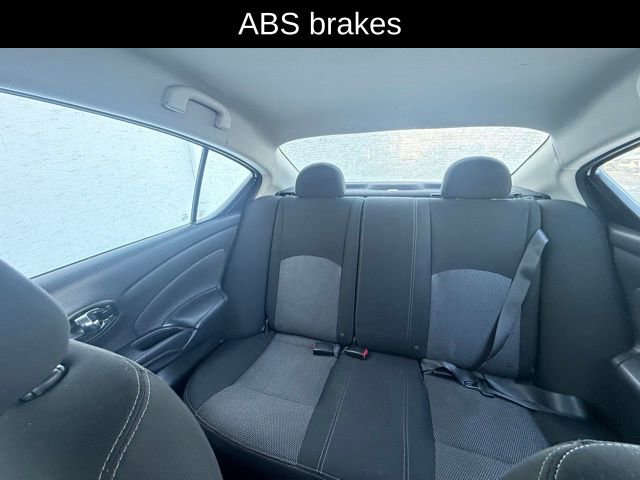 Used 2019 Nissan Versa SV image 12