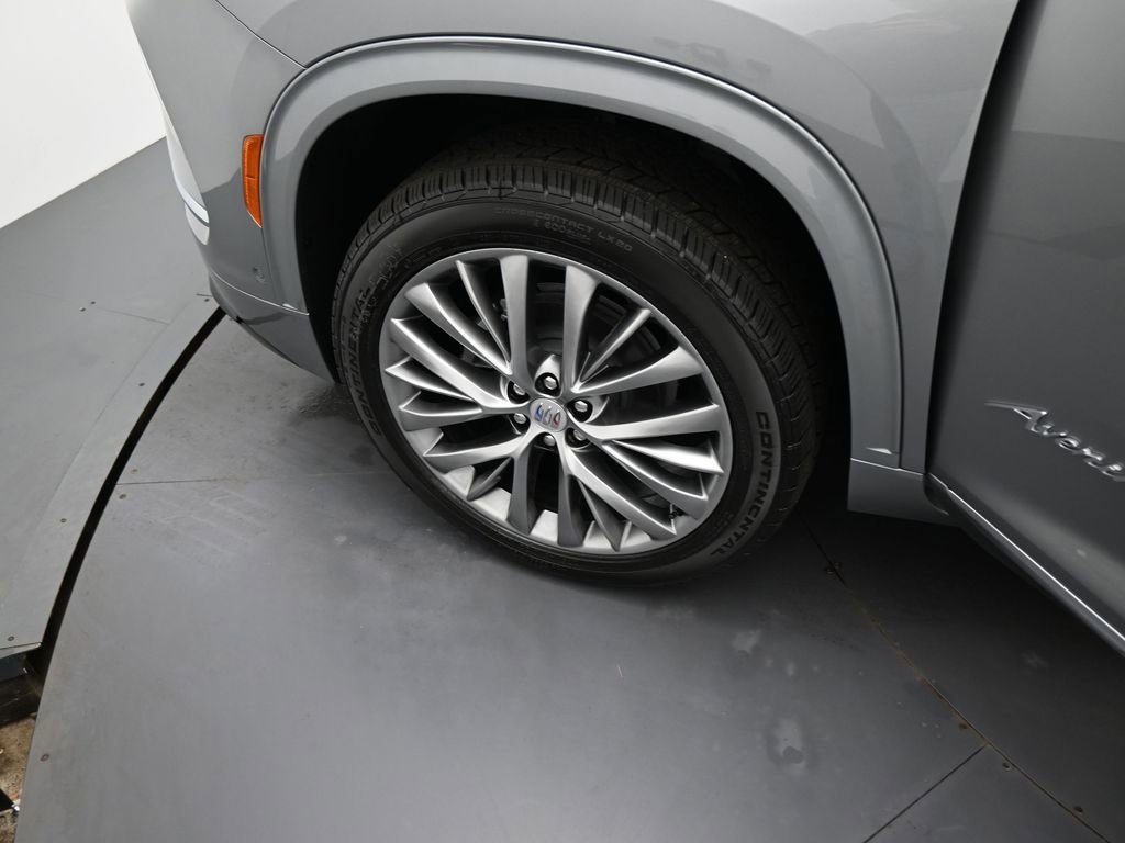 New 2026 Buick Enclave Avenir w/ Super Cruise Package AWD/4WD image 8
