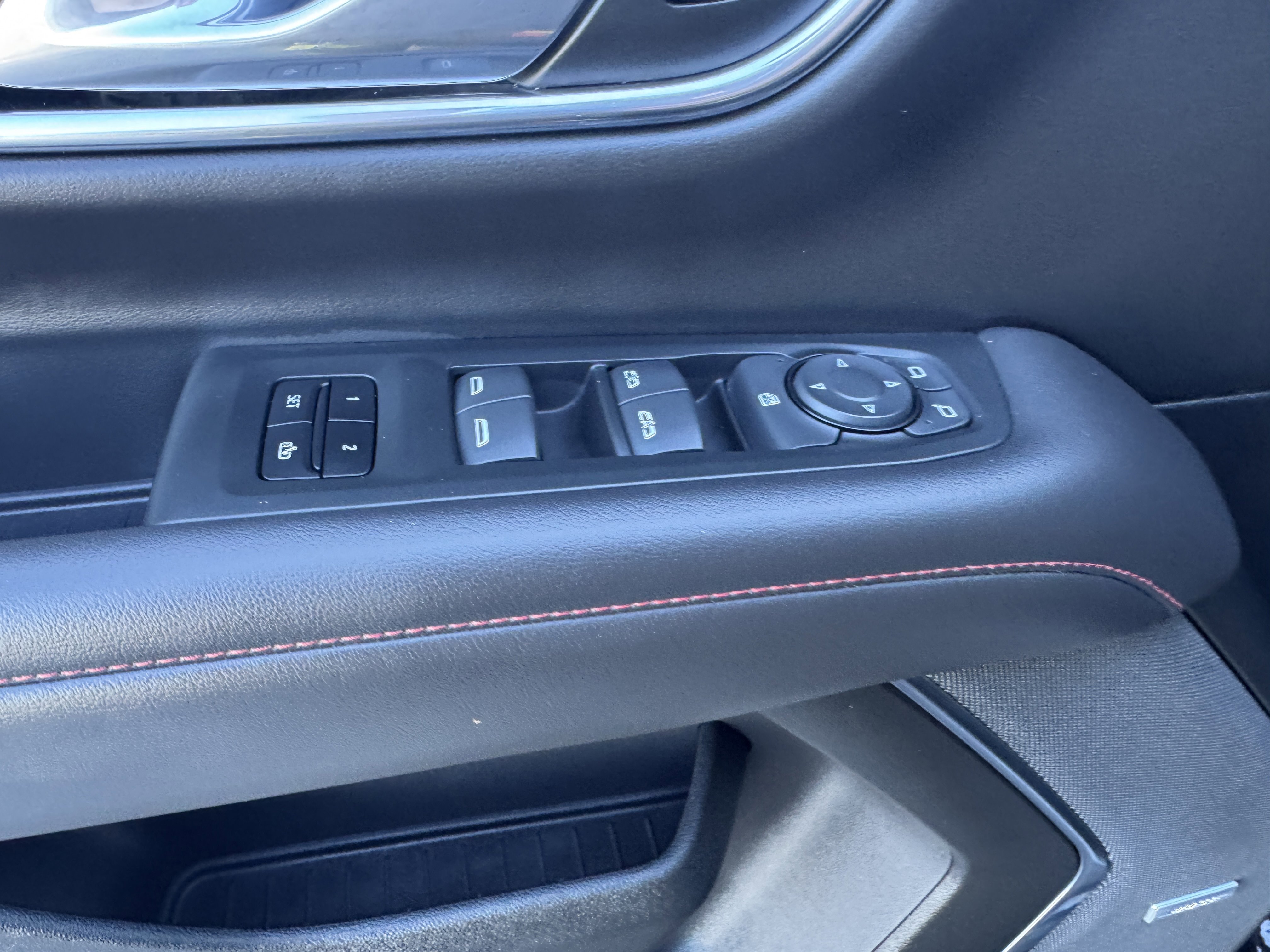 Certified 2021 Chevrolet Suburban RST w/ Rear Media and Nav Package image 11