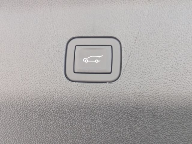 New 2026 GMC Yukon Elevation AWD/4WD image 16