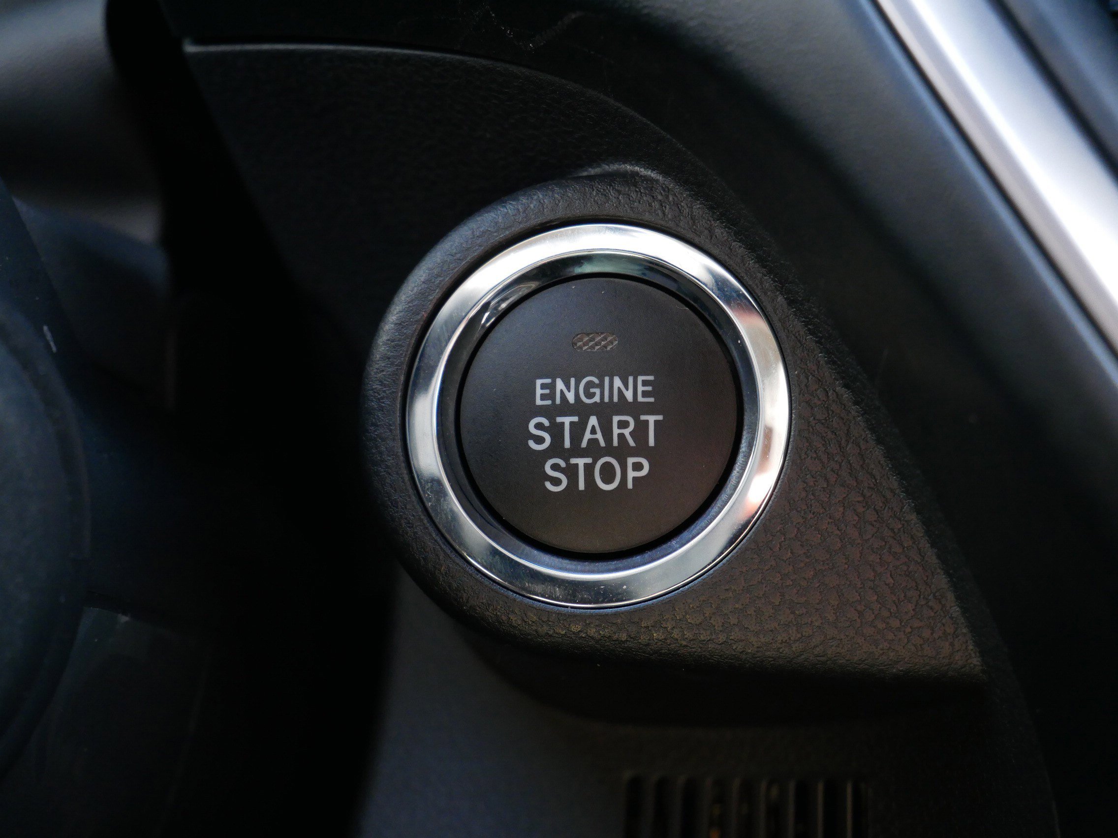 Used 2025 Subaru Impreza 2.0i Sport image 30