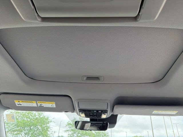 Used 2019 Honda Pilot Elite image 31