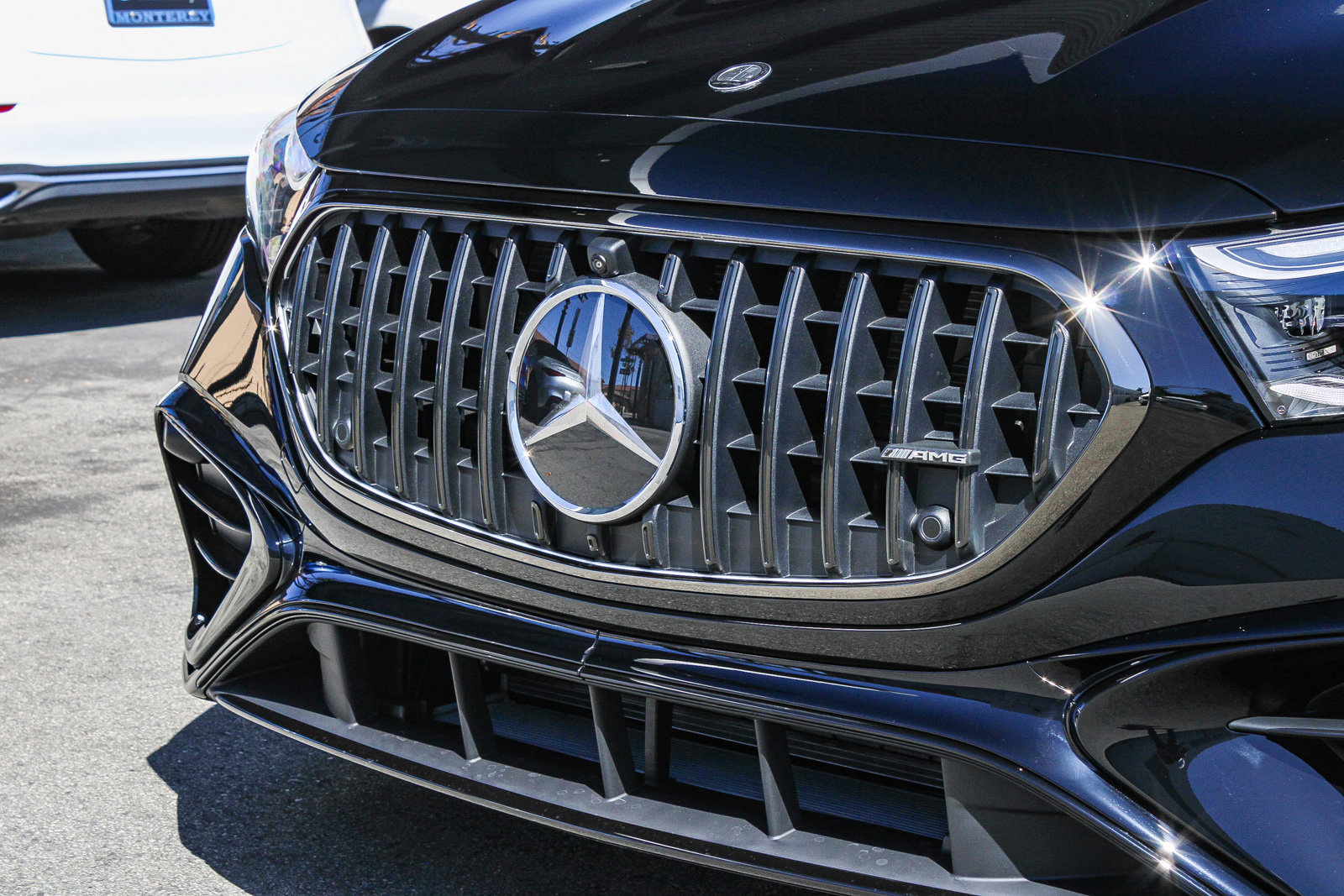 New 2027 Mercedes-Benz E 53 AMG e 4MATIC Sedan image 5