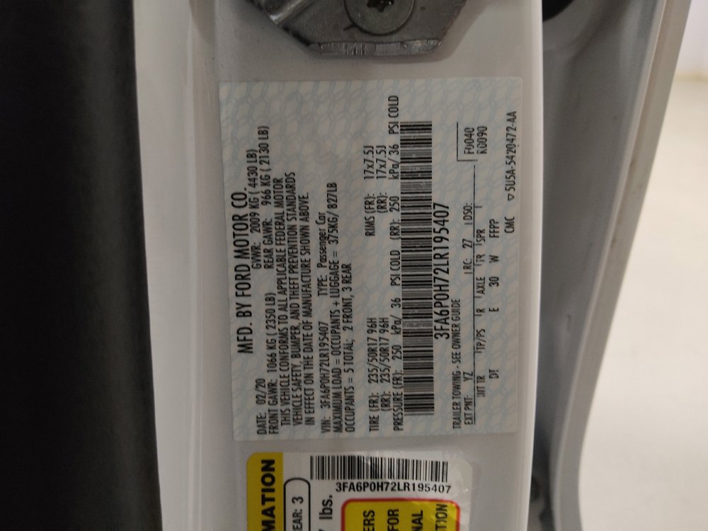 Used 2020 Ford Fusion SE FWD image 33