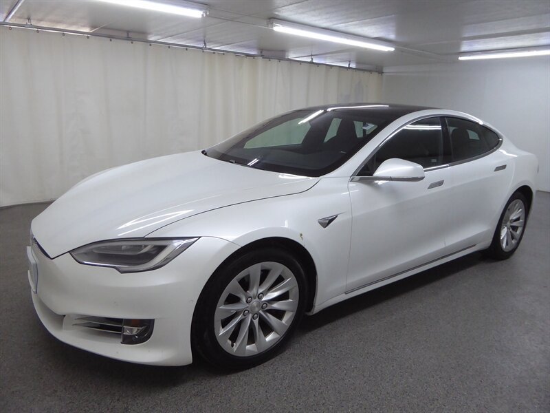Used 2018 Tesla Model S 75D AWD/4WD image 4