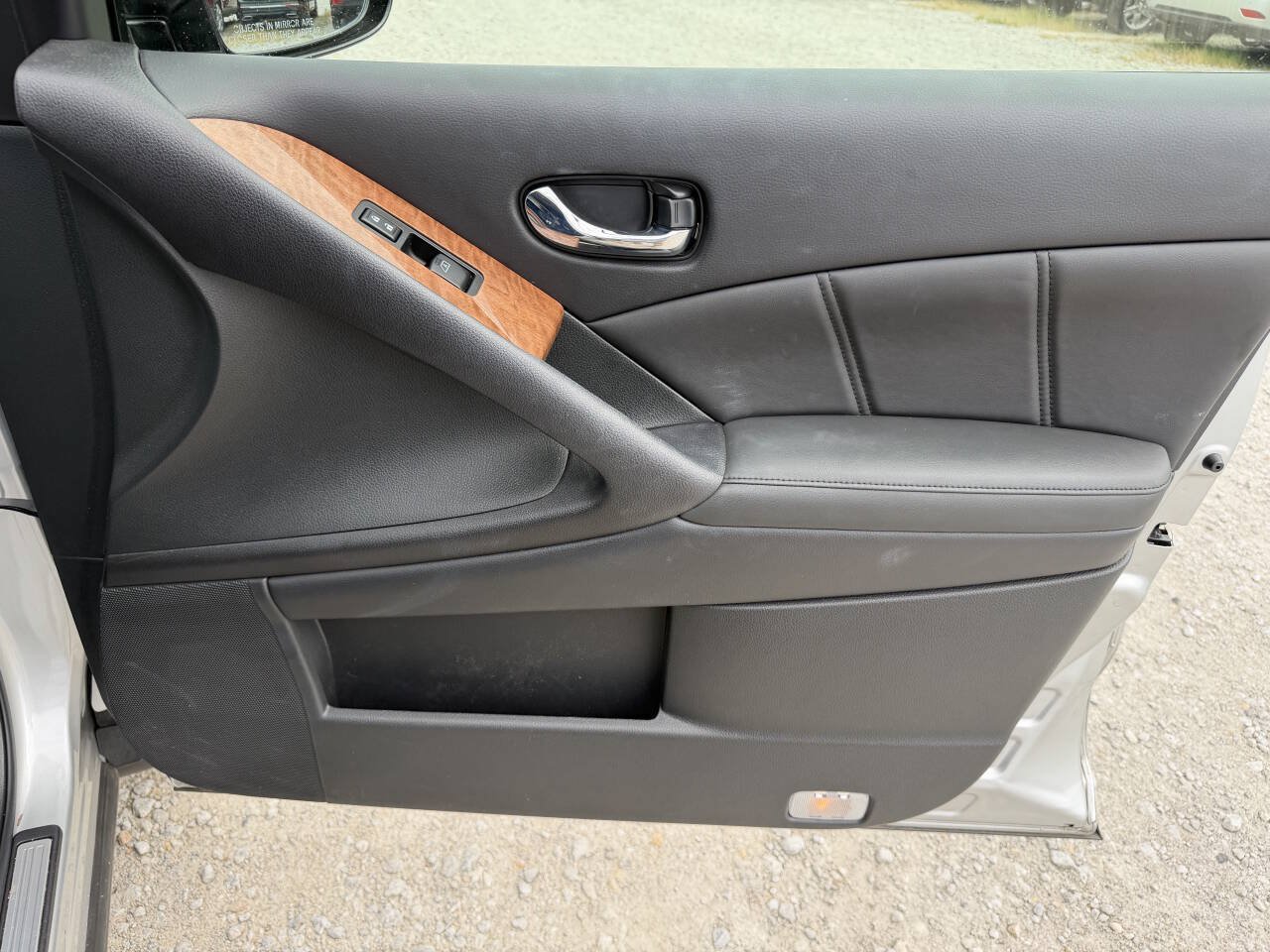 Used 2012 Nissan Murano LE AWD/4WD image 19