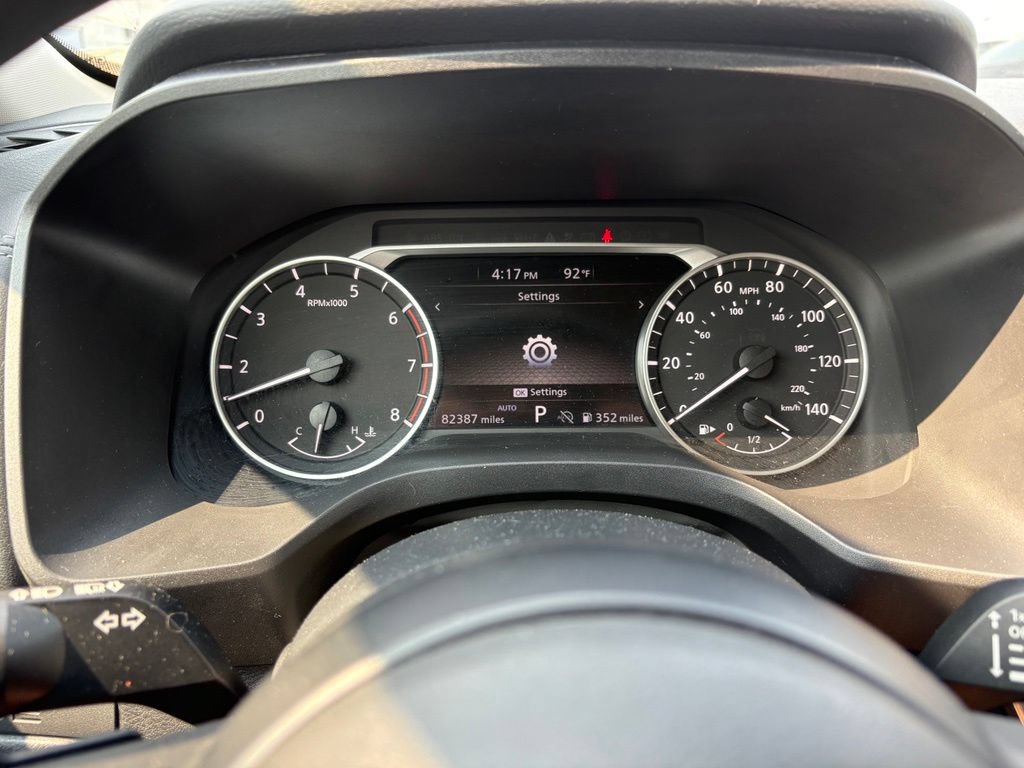 Used 2024 Nissan Rogue S AWD/4WD image 24