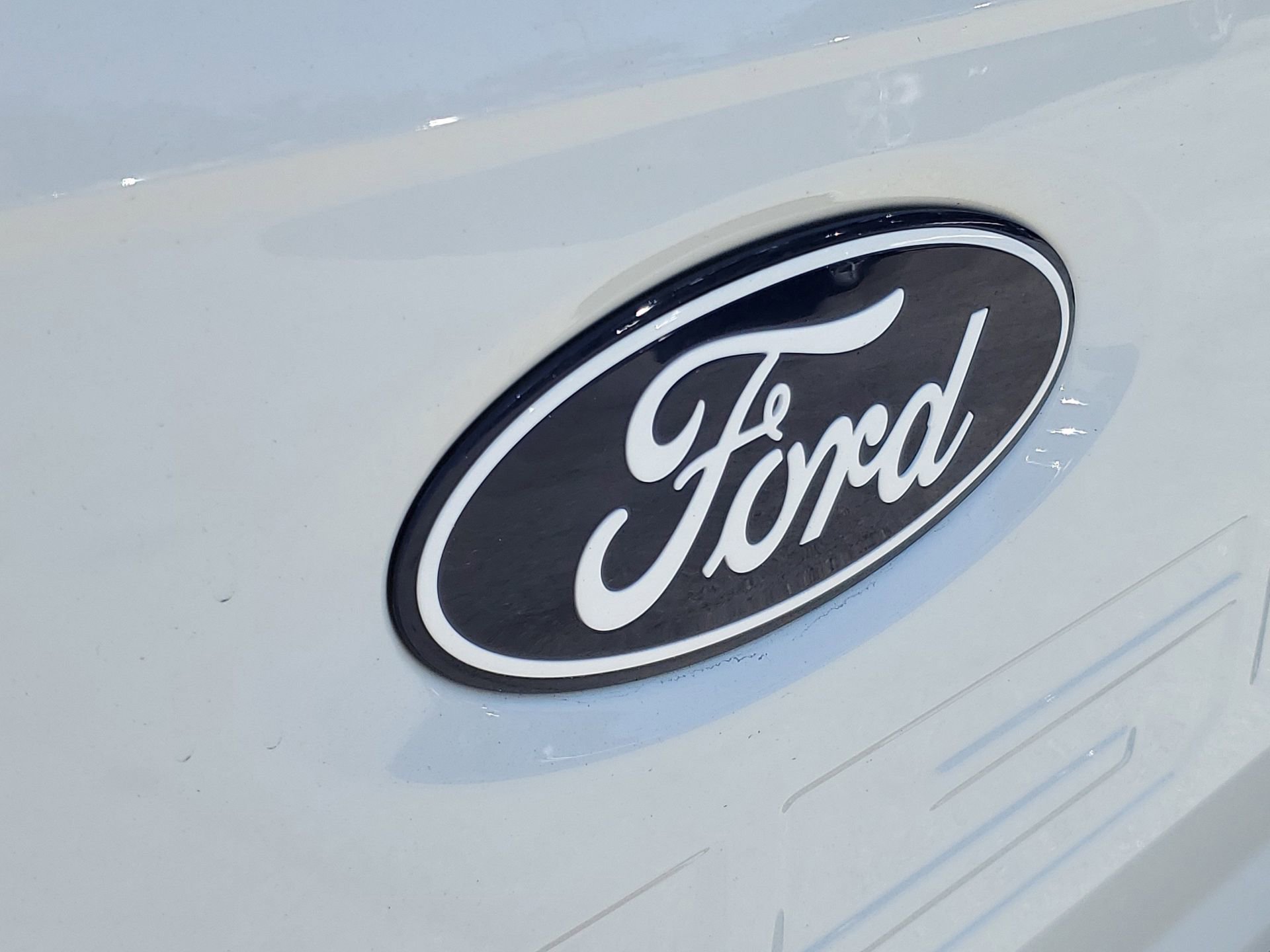 Used 2024 Ford F150 XLT w/ Mobile Office Package image 6