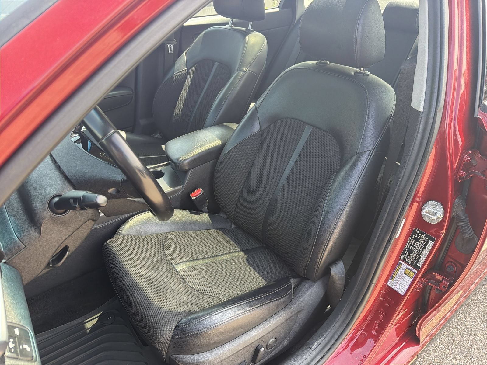 Used 2019 Kia Optima S w/ S Panoramic Sunroof Package FWD image 17