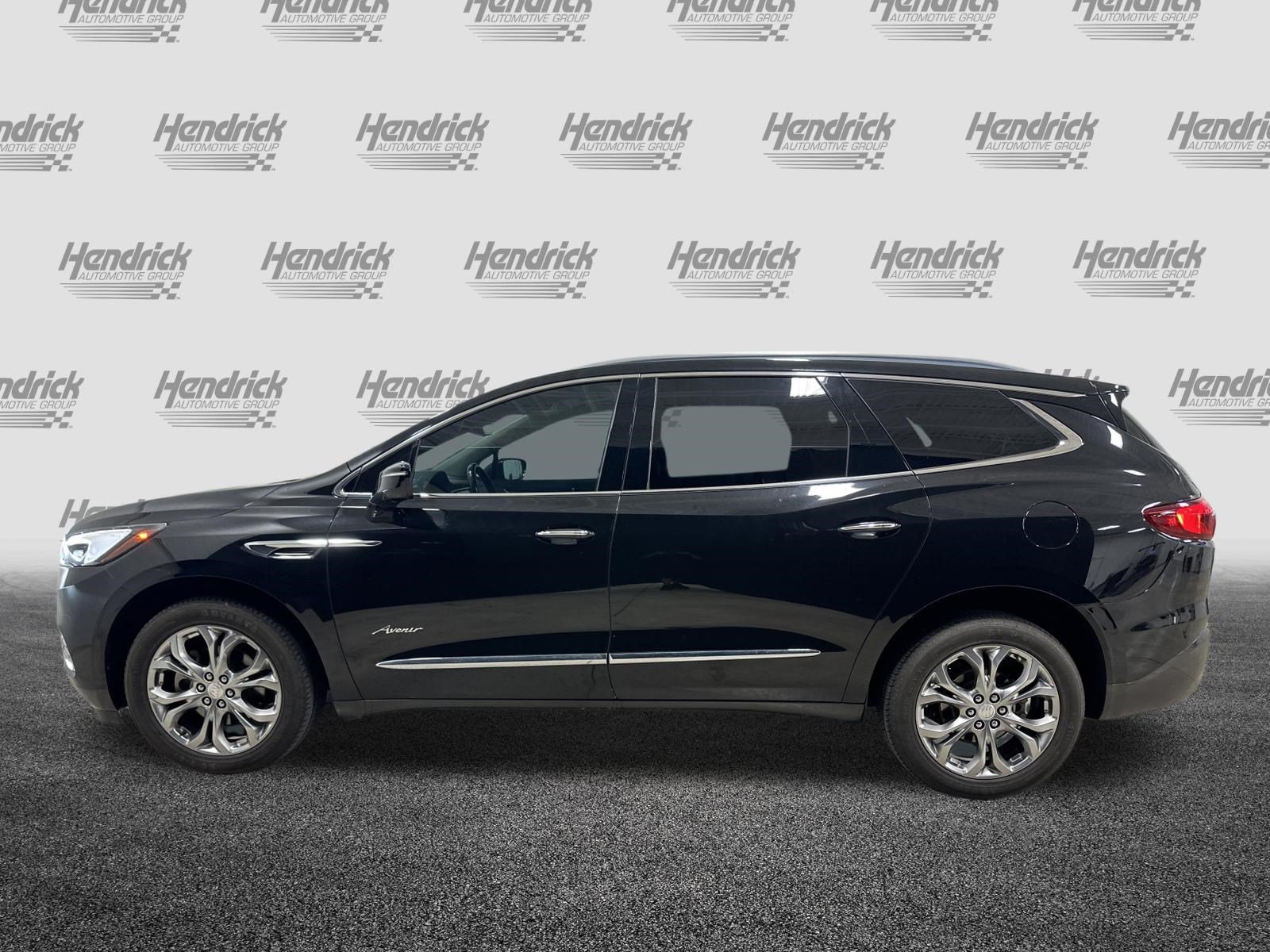 Used 2019 Buick Enclave Avenir w/ Avenir Technology Package AWD/4WD image 7