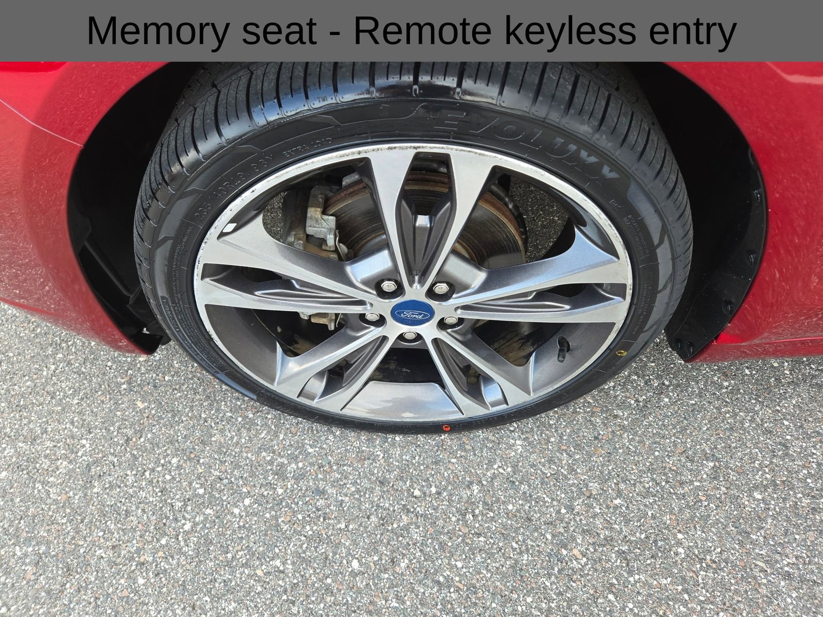 Used 2019 Ford Fusion Titanium image 17