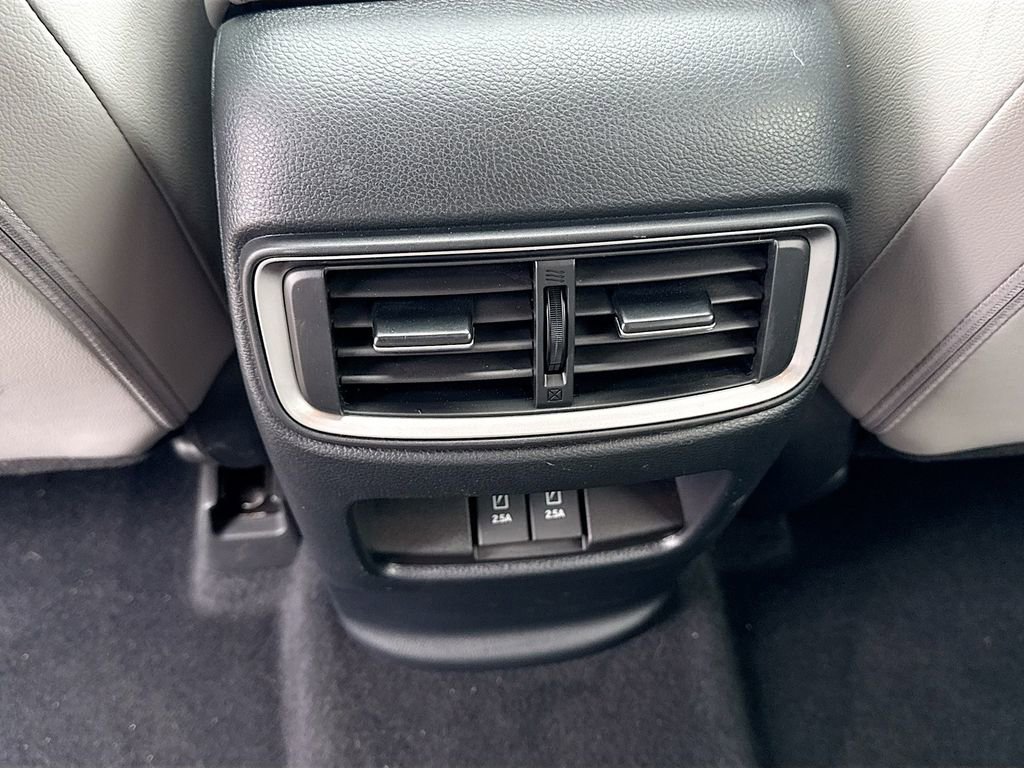 Used 2020 Honda CR-V Touring image 24