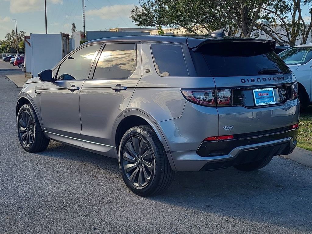 Used 2020 Land Rover Discovery Sport SE R-Dynamic image 13