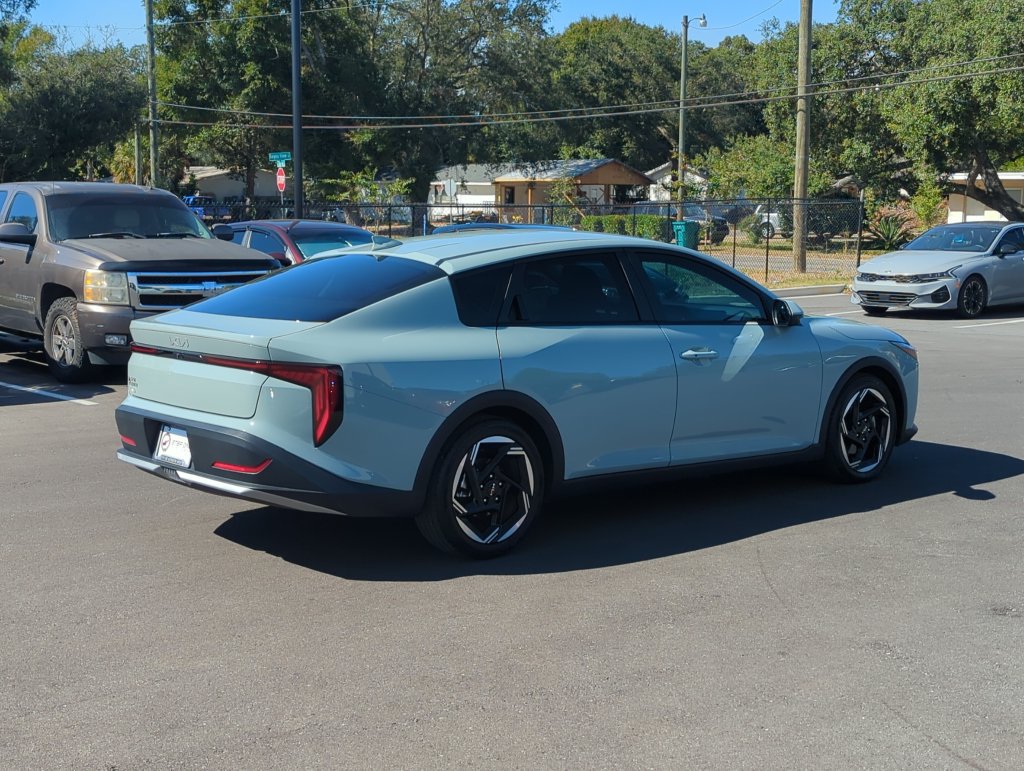 Used 2025 Kia K4 EX FWD image 7