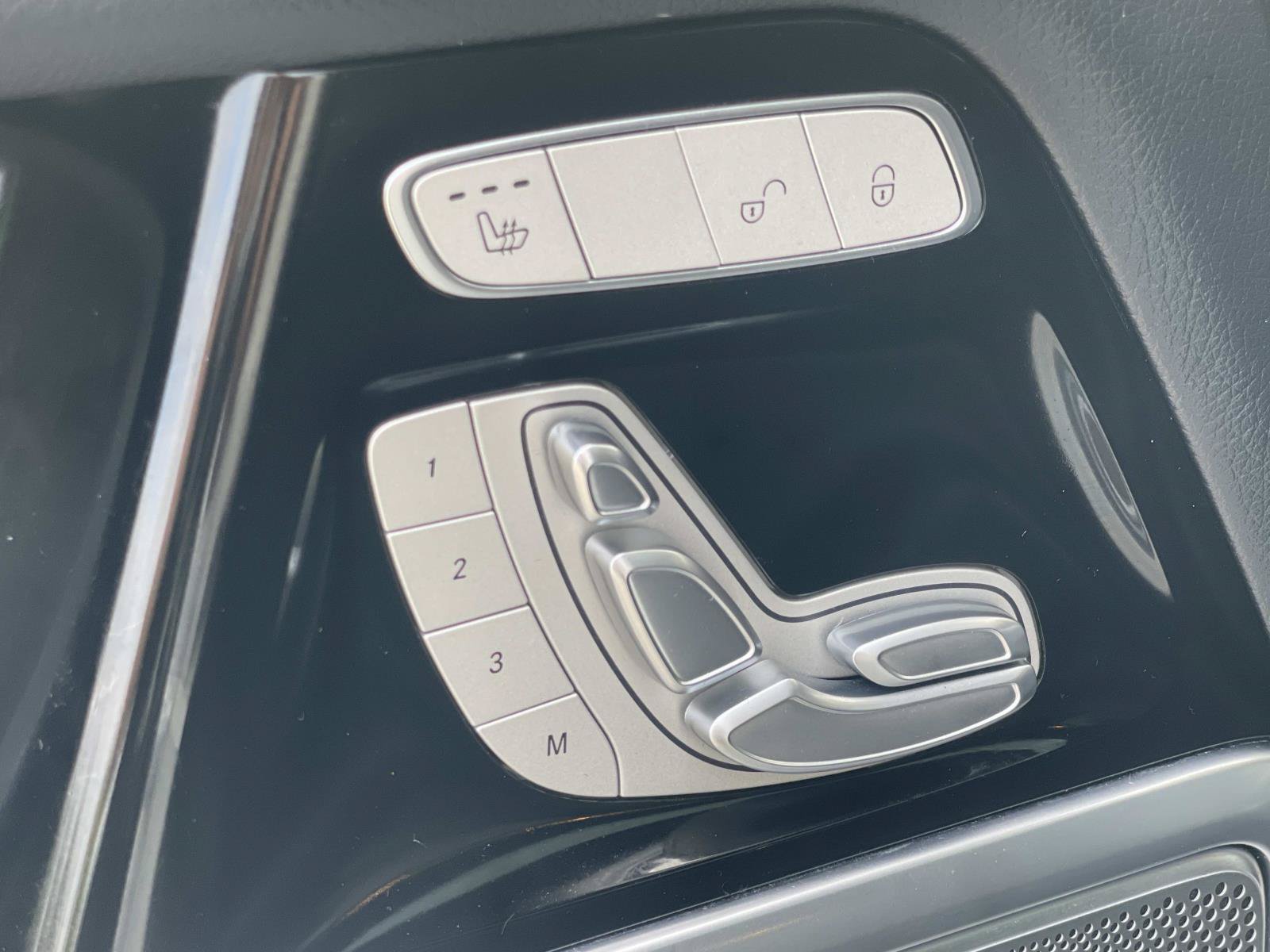 Used 2023 Mercedes-Benz G 550 image 18