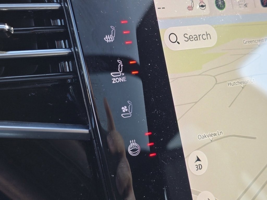 Used 2024 Jeep Grand Wagoneer L Series II w/ Quick Order Packagew 28T image 5