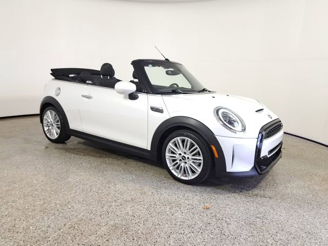 Used 2024 MINI Cooper S image 4