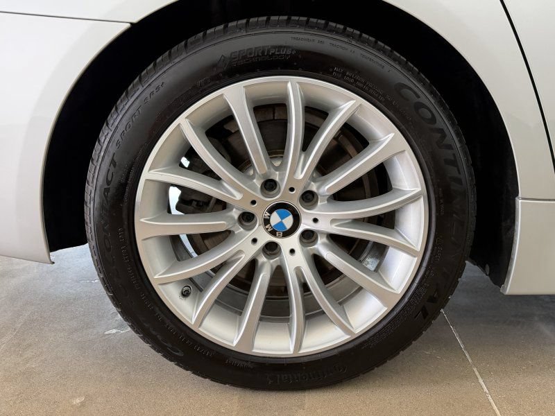 Used 2015 BMW 528i Sedan RWD image 11