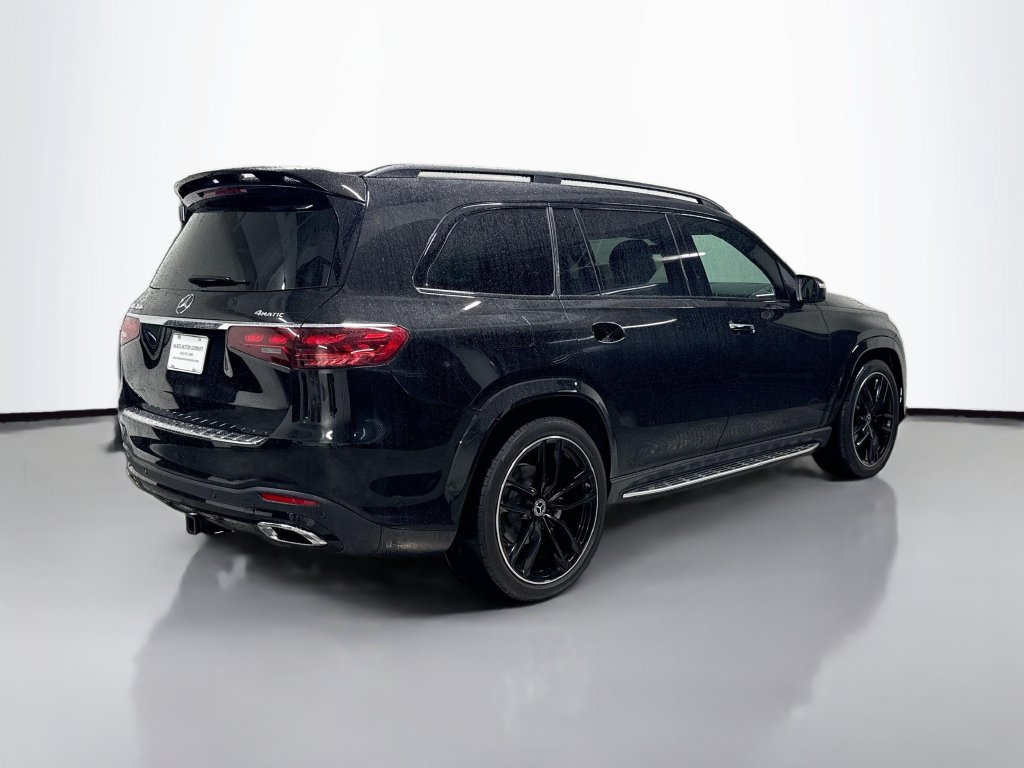 Used 2026 Mercedes-Benz GLS 450 4MATIC image 9