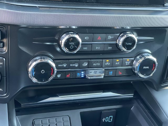 New 2026 Ford F250 Platinum AWD/4WD image 15