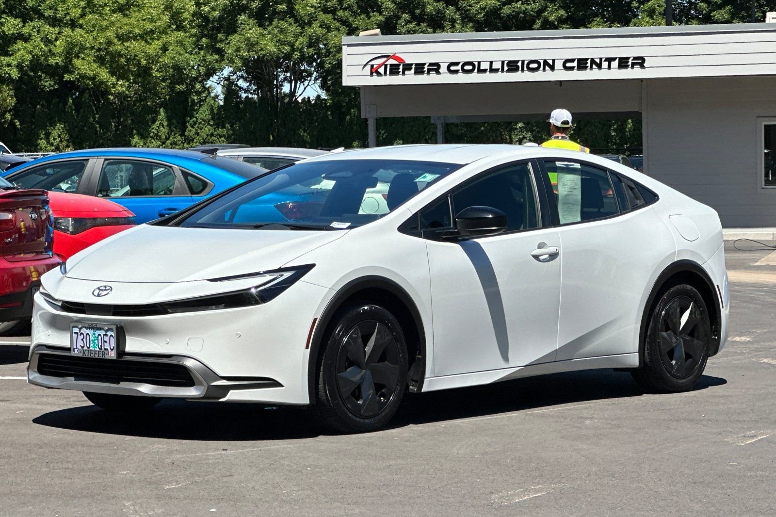 Used 2024 Toyota Prius Prime FWD image 8