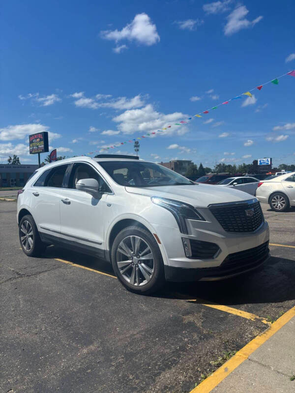 Used 2024 Cadillac XT5 Premium Luxury image 3