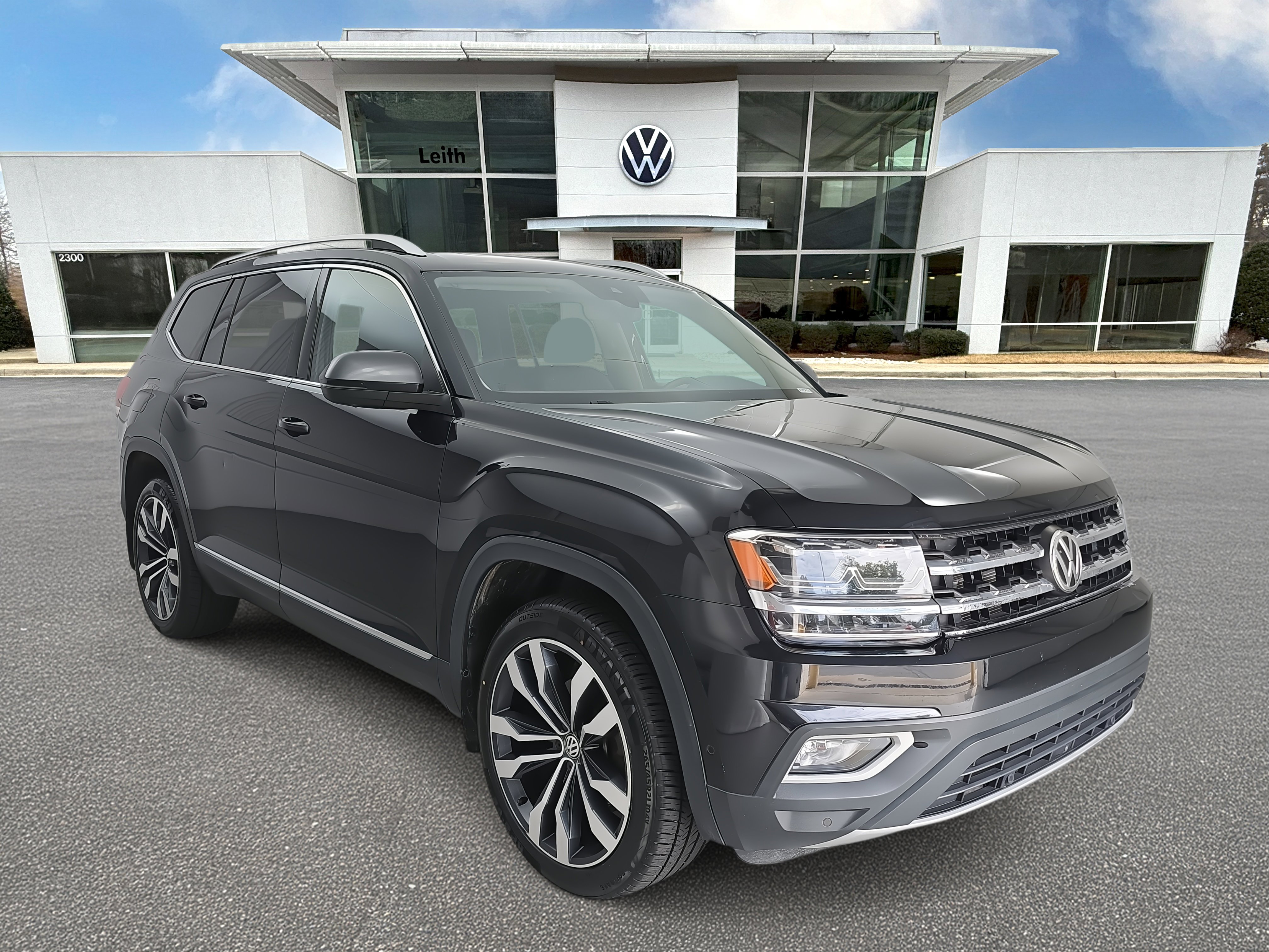 Used 2020 Volkswagen Atlas SEL R-Line