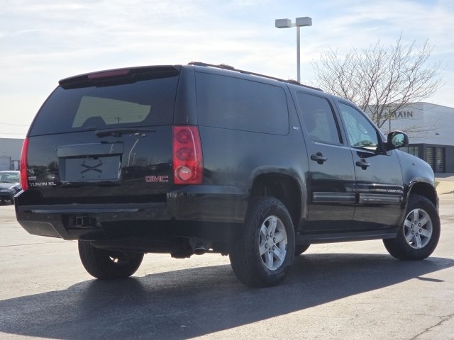 Used 2012 GMC Yukon XL SLT w/ SLT-2 Equipment Package image 9
