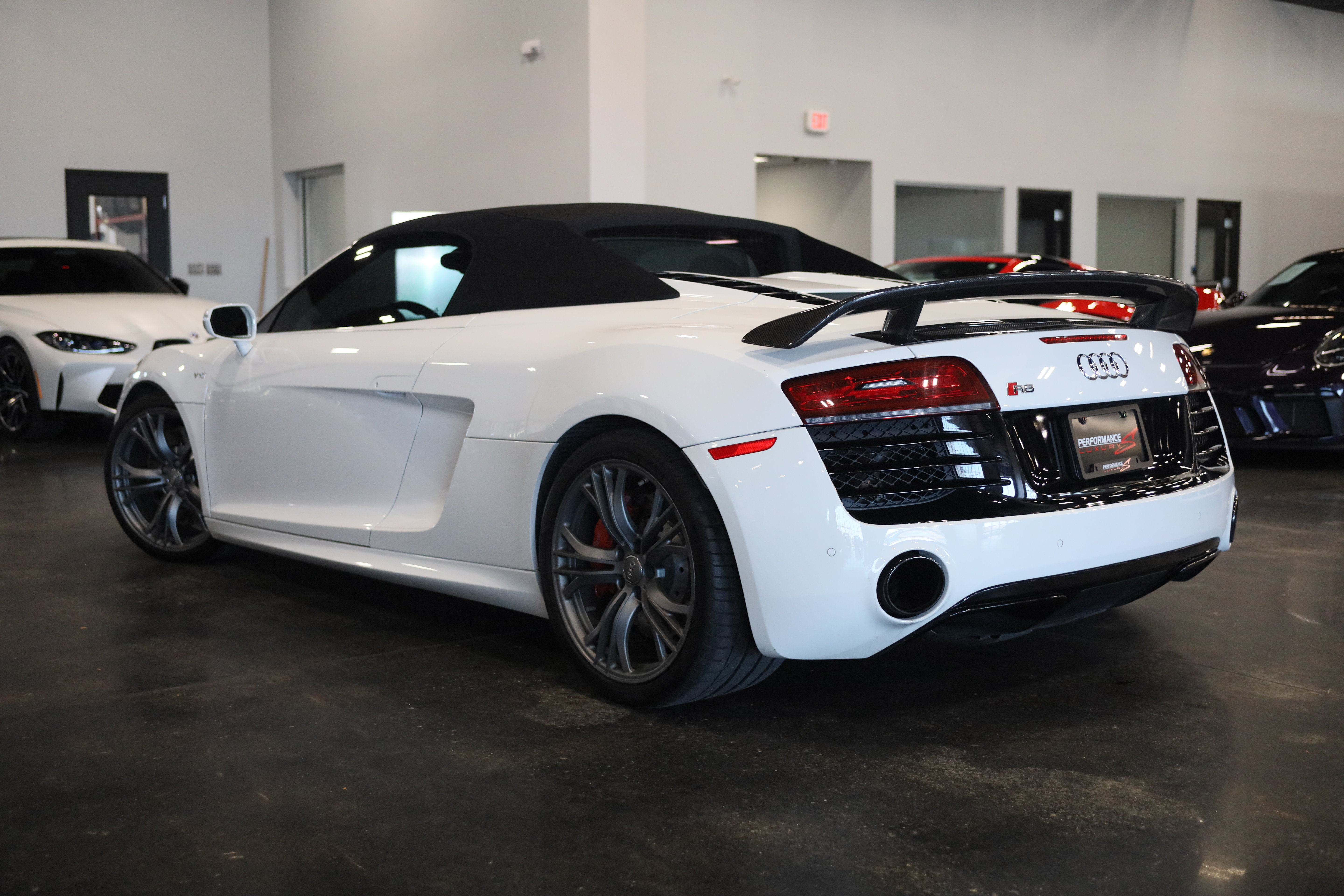 Used 2015 Audi R8 V10 AWD/4WD image 6