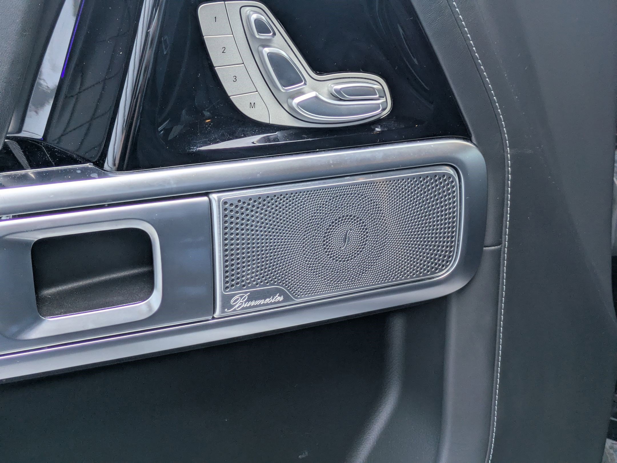 Used 2022 Mercedes-Benz G 550 image 13