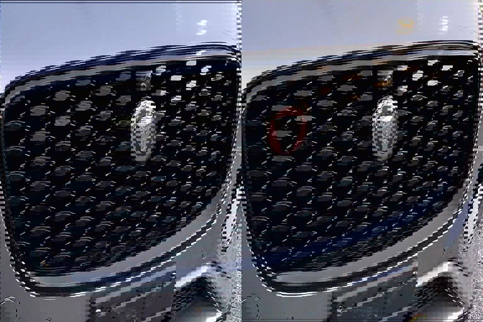 Used 2021 Jaguar F-PACE S image 30