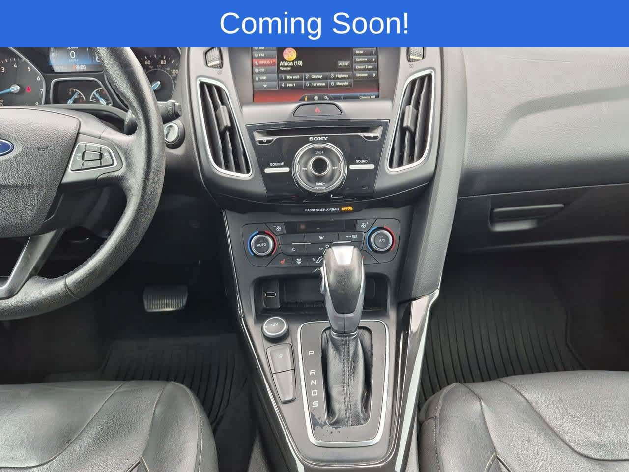 Used 2015 Ford Focus Titanium w/ Titanium Technology Package FWD image 28