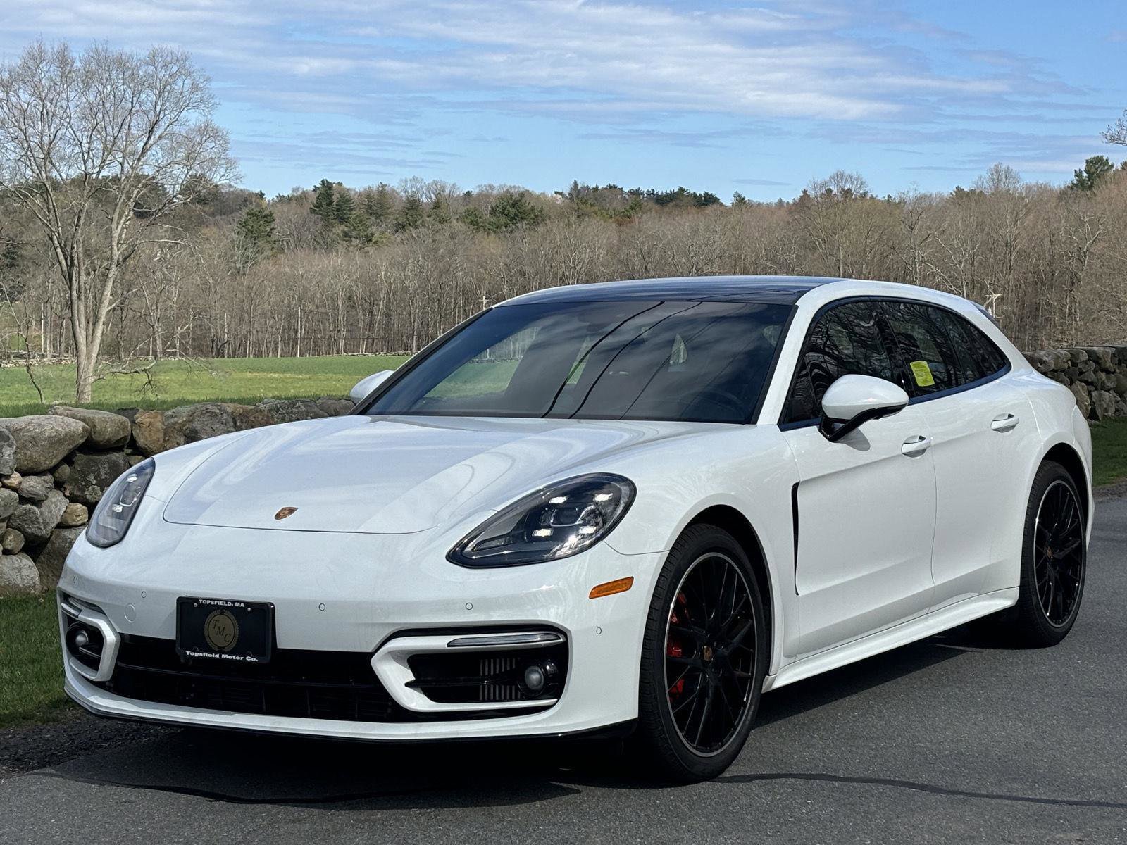Used 2023 Porsche Panamera 4 AWD/4WD image 34